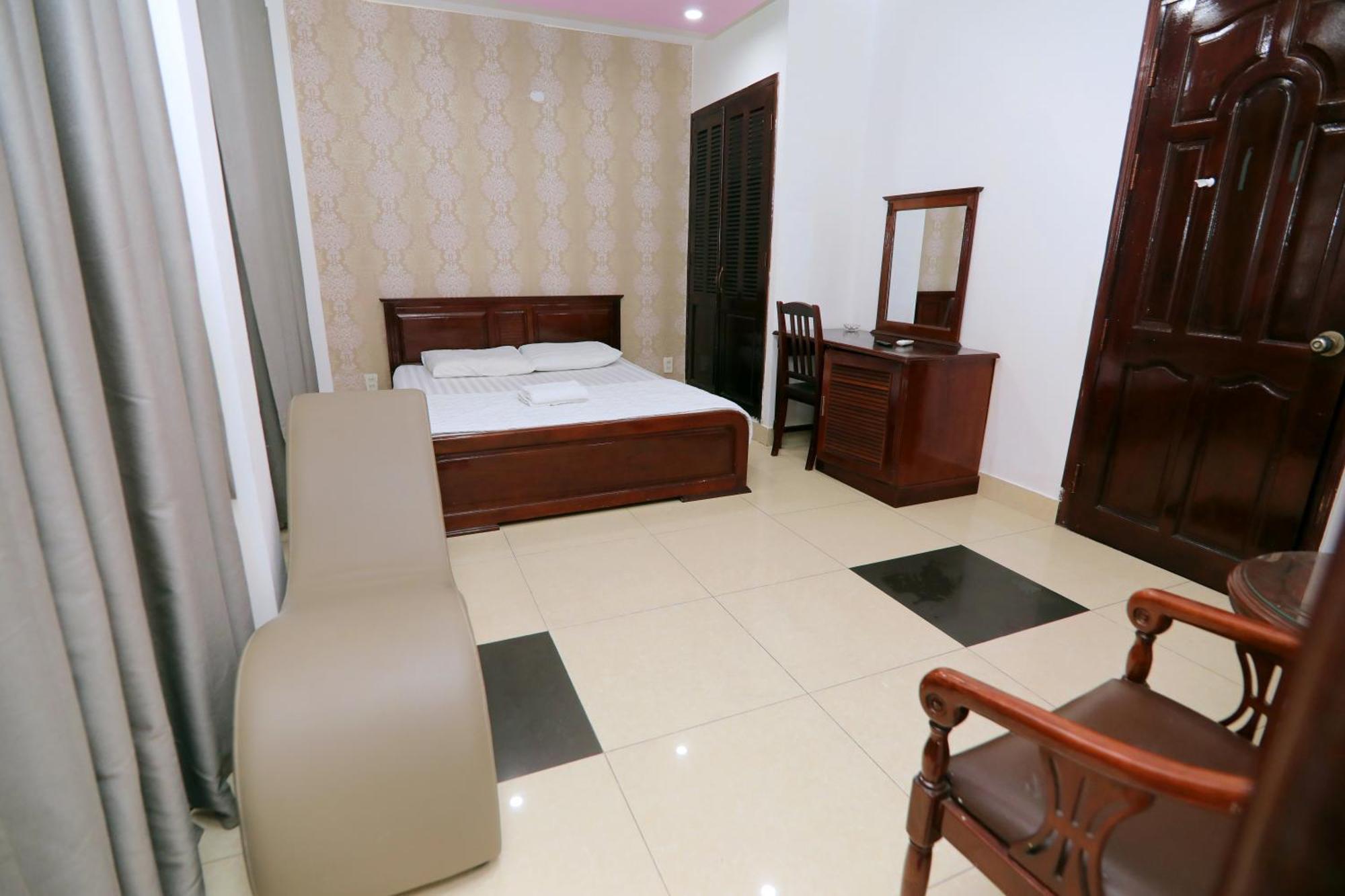 Khach San Sao Mai Xanh - Sao Mai Xanh Hotel Ho Chi Minh City Exterior photo
