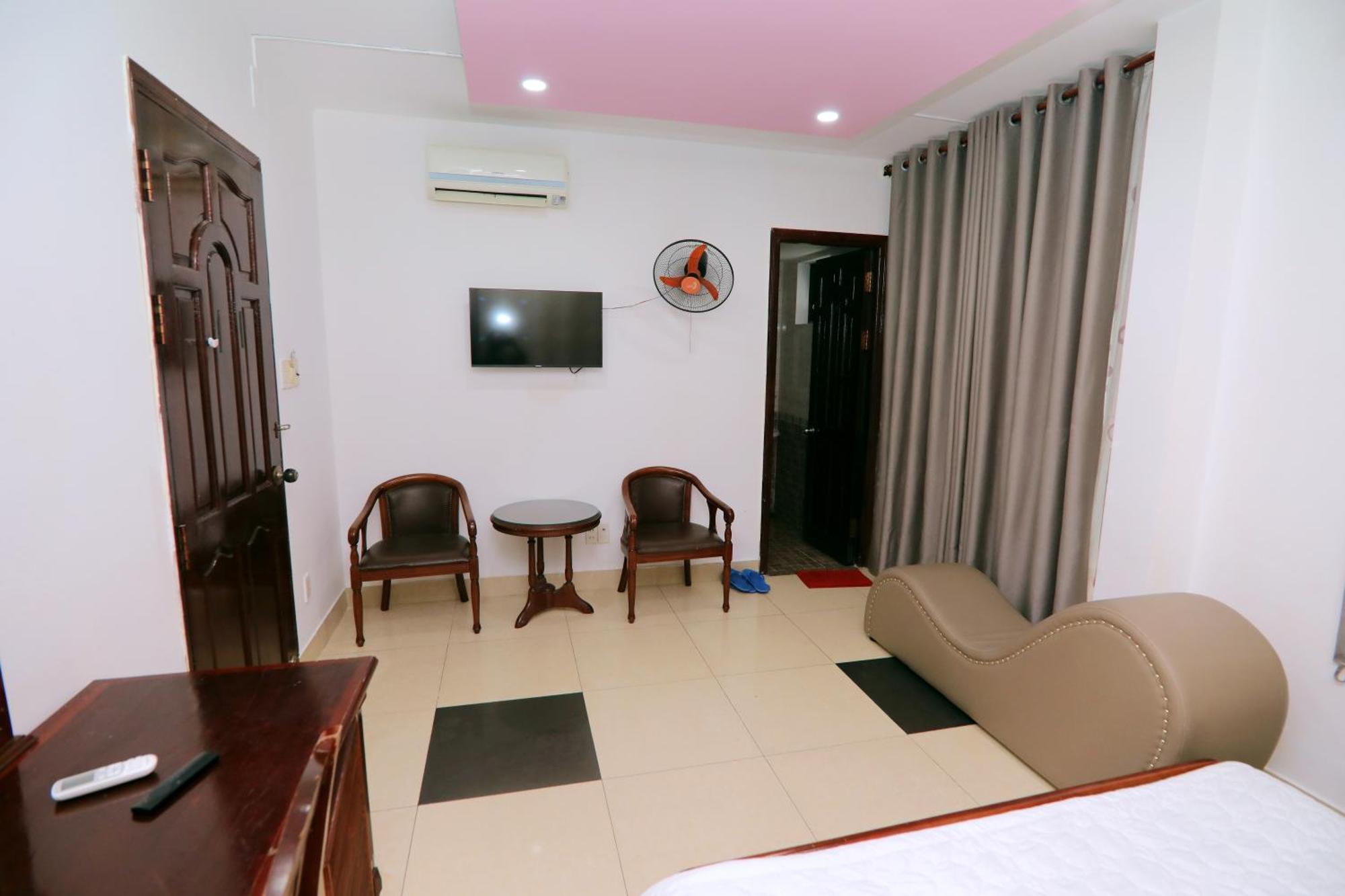 Khach San Sao Mai Xanh - Sao Mai Xanh Hotel Ho Chi Minh City Exterior photo